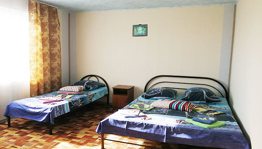 3х местный номер в гостевом доме "Наталья" в станице Должанской