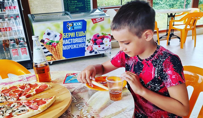 Кафе-пиццерия в станице Должанской