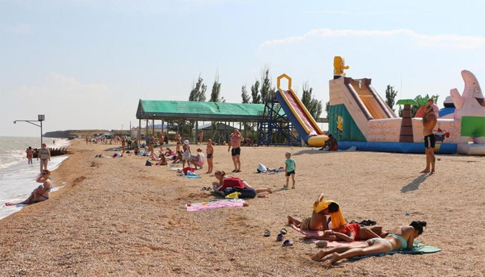 Пляж в станице Должанской